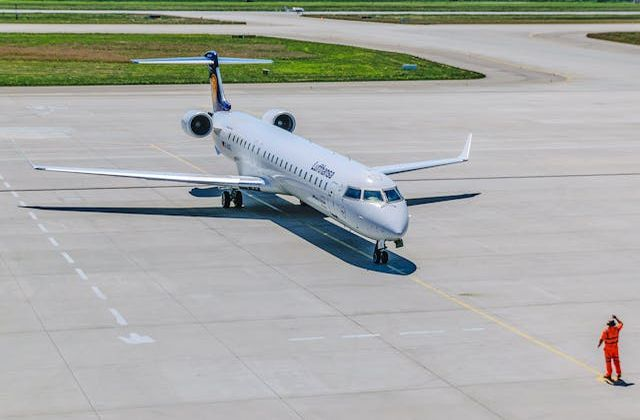 Airport VIP service in Ho Chi Minh airport arranged by Dentamed Holidays for international travelers
