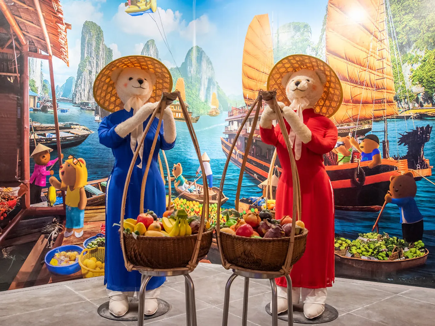  Cute Vietnamese-style teddy bear exhibits from the Teddy Museum in Grand World Phu Quoc- a popular tourism destination in Vietnam 