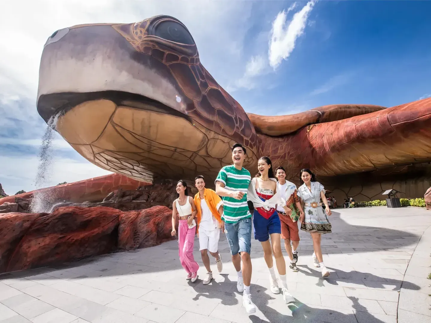  A giant turtle installation exciting visitors in VinWonders Phu Quoc-a popular tourist destination in Phu Quoc Island in Vietnam 