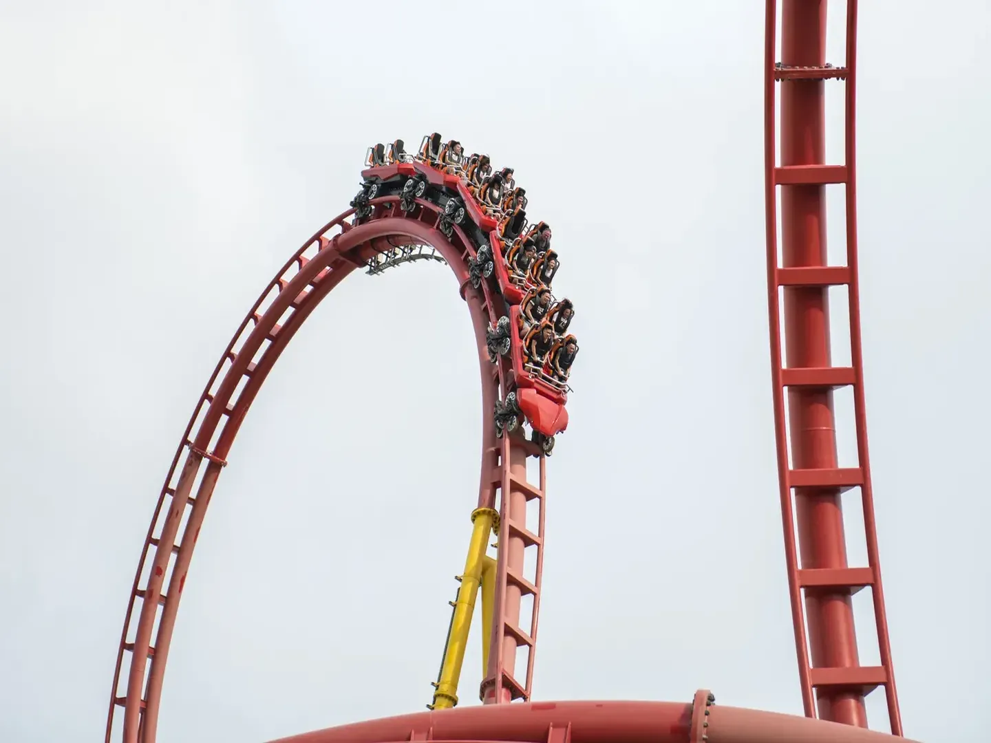  Giant rides to excite the visitors' sense in VinWonders Phu Quoc-a popular tourist destination in Phu Quoc Island in Vietnam 